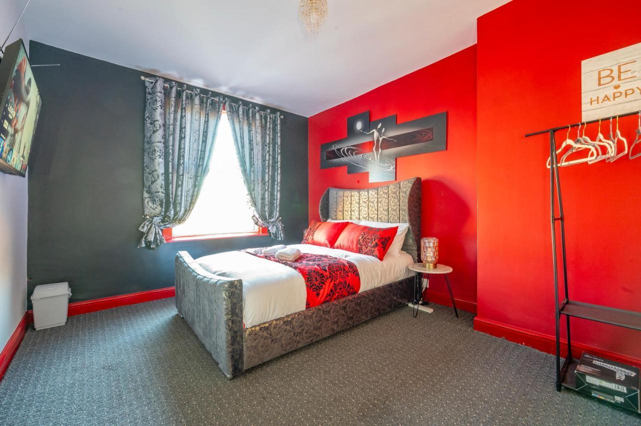 *1Es* For Your Most Relaxed & Cosy Stay + Free Parking + Free Fast Wifi * Leeds  Luaran gambar