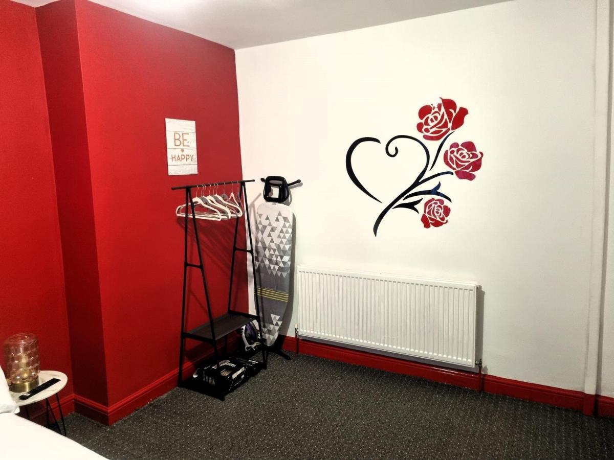 *1Es* For Your Most Relaxed & Cosy Stay + Free Parking + Free Fast Wifi * Leeds  Luaran gambar